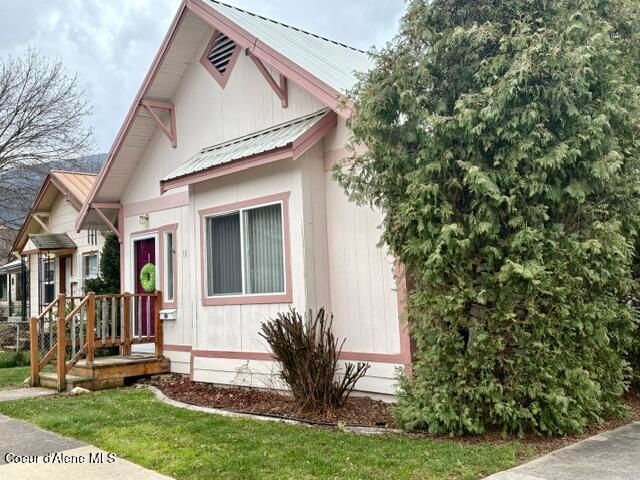 11 W Mission AVE, Kellogg, ID 83837