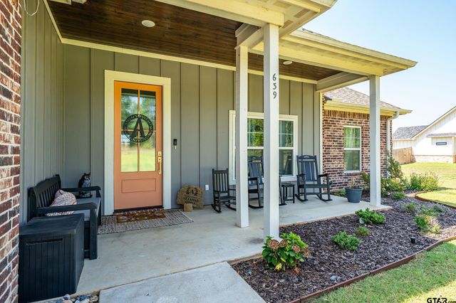 639 Peavine Dr., Kilgore, TX 75662