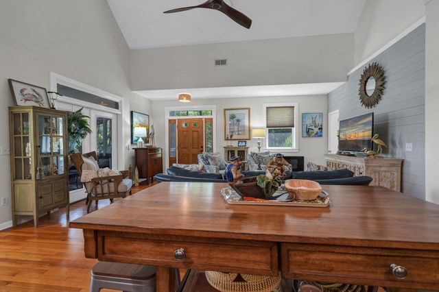 8840 Marsh Aire Lane, Edisto Island, SC 29438