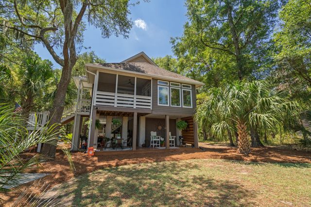 8840 Marsh Aire Lane, Edisto Island, SC 29438