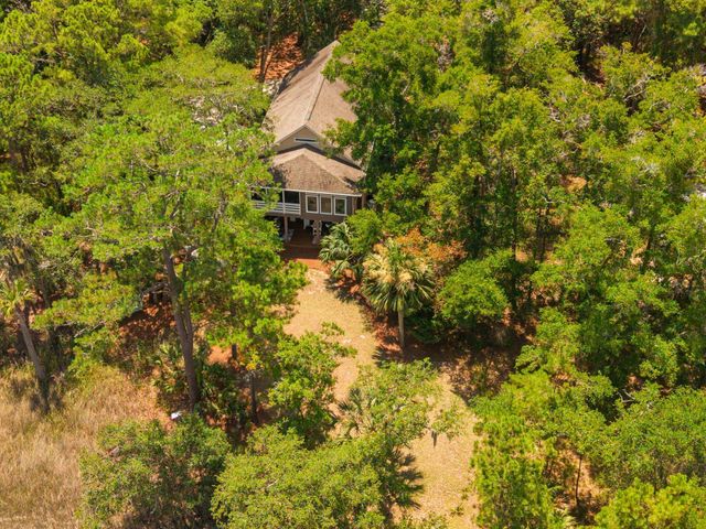 8840 Marsh Aire Lane, Edisto Island, SC 29438