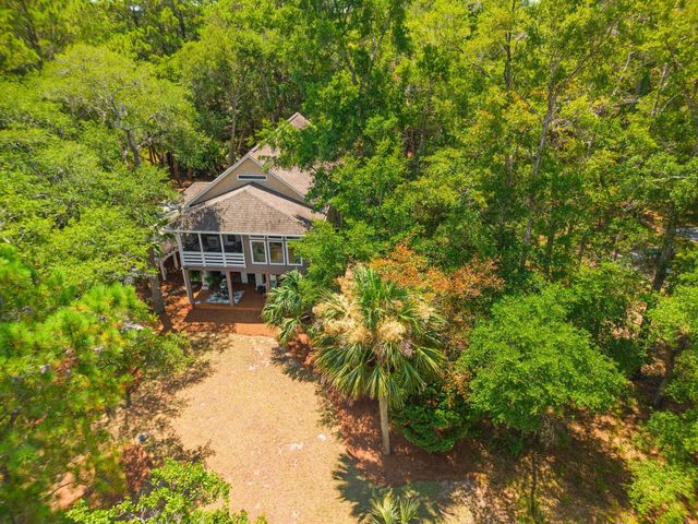 8840 Marsh Aire Lane, Edisto Island, SC 29438