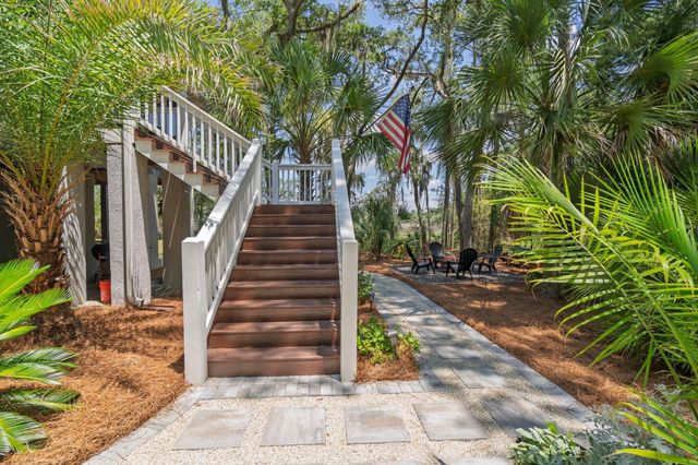 8840 Marsh Aire Lane, Edisto Island, SC 29438