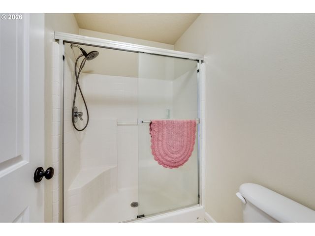 9923 Se OLD TOWN Ct, Happy Valley, OR 97086