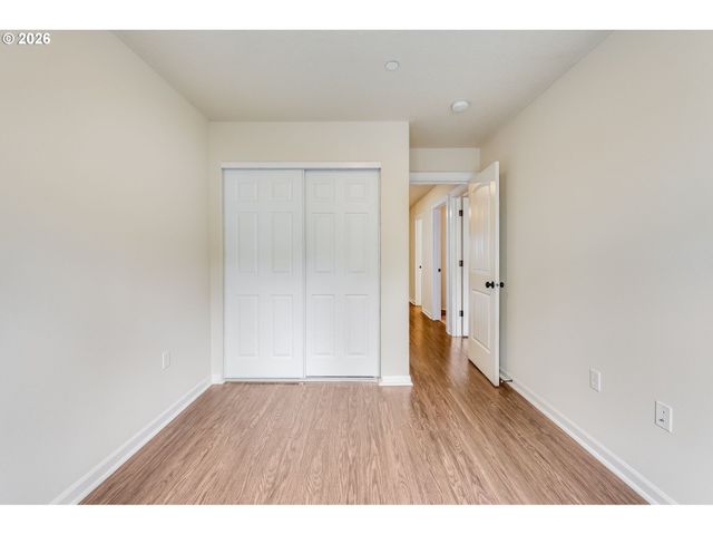 9923 Se OLD TOWN Ct, Happy Valley, OR 97086