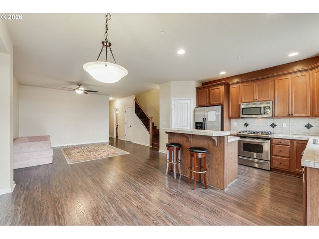 9923 Se OLD TOWN Ct, Happy Valley, OR 97086
