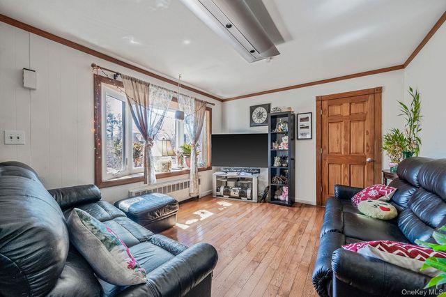 59 Tippin Drive, Huntington Station, NY 11746