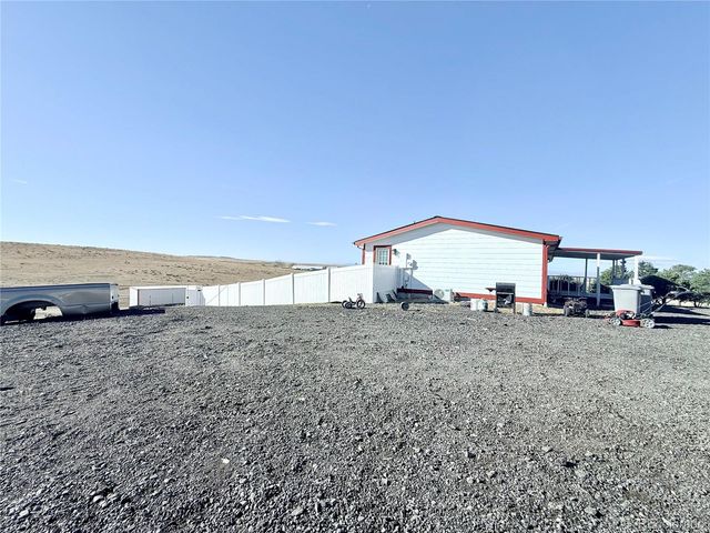 36450 E Florida Avenue, Watkins, CO 80137