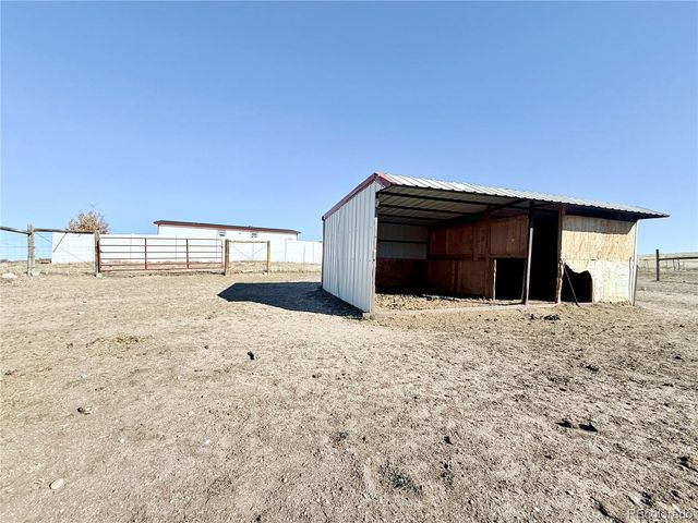 36450 E Florida Avenue, Watkins, CO 80137