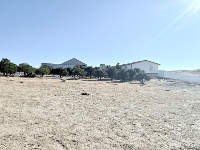 36450 E Florida Avenue, Watkins, CO 80137