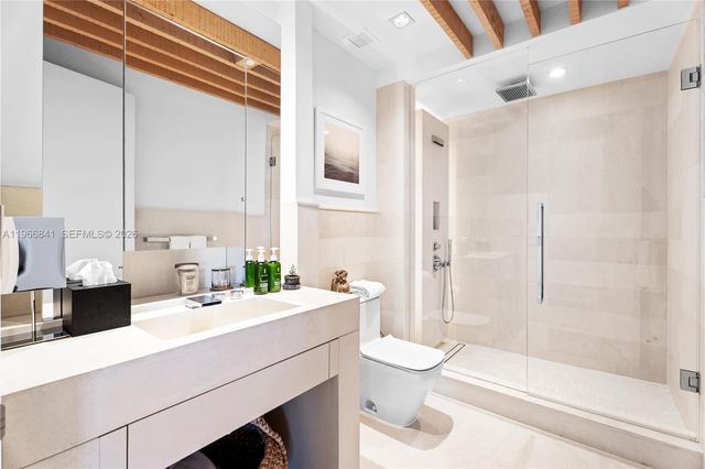 102 24th Street PH-1705, Miami Beach, FL 33139