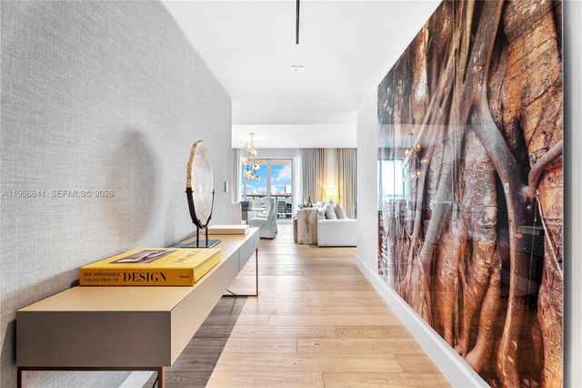 102 24th Street PH-1705, Miami Beach, FL 33139