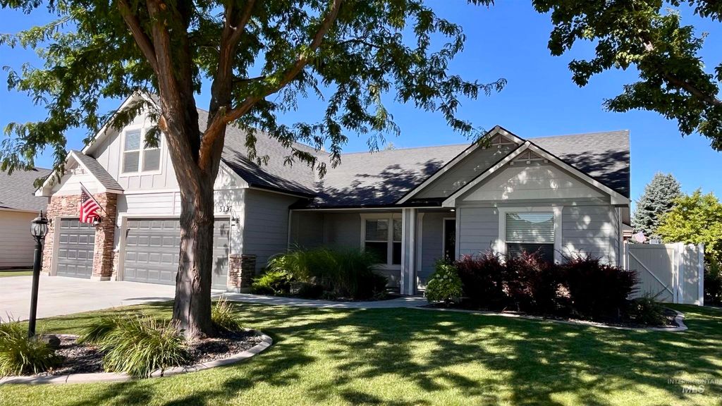5137 N Lolo Pass Way, Meridian, ID 83646