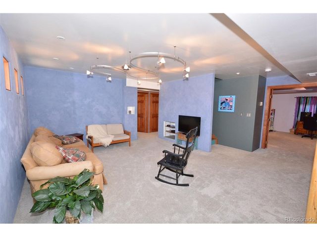 7630 Delmonico Dr, Colorado Springs, CO 80919