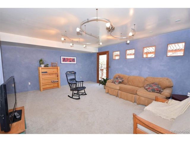 7630 Delmonico Dr, Colorado Springs, CO 80919