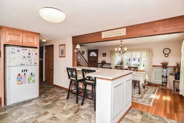 115 Staples Street, Lowell, MA 01851