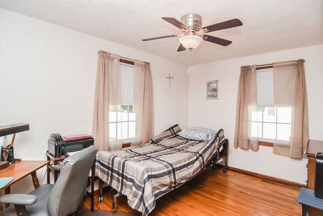 115 Staples Street, Lowell, MA 01851
