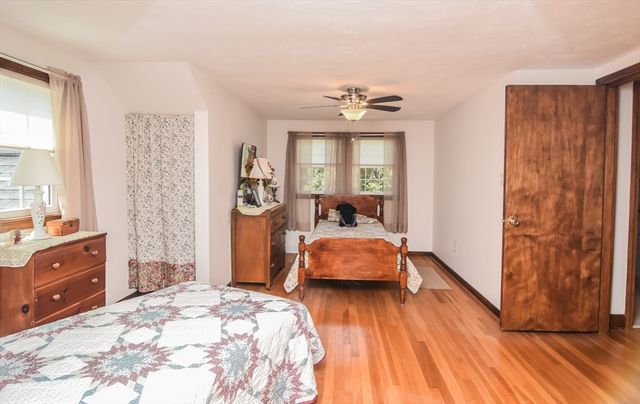 115 Staples Street, Lowell, MA 01851