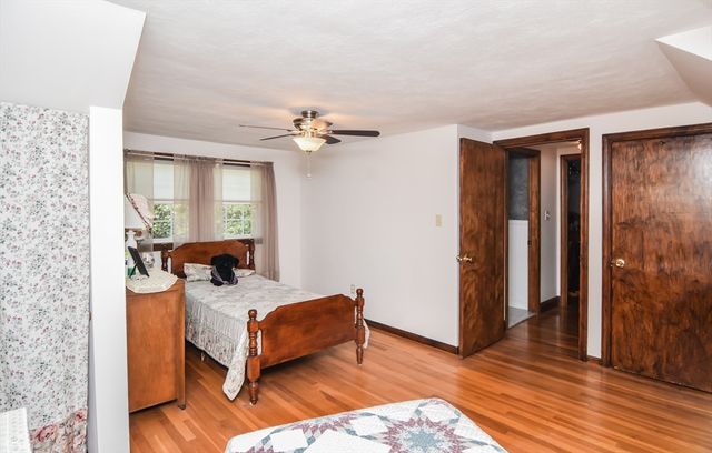 115 Staples Street, Lowell, MA 01851