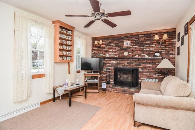 115 Staples Street, Lowell, MA 01851