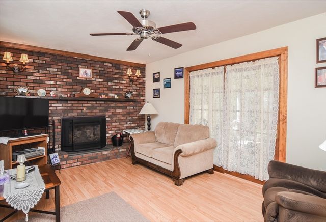 115 Staples Street, Lowell, MA 01851