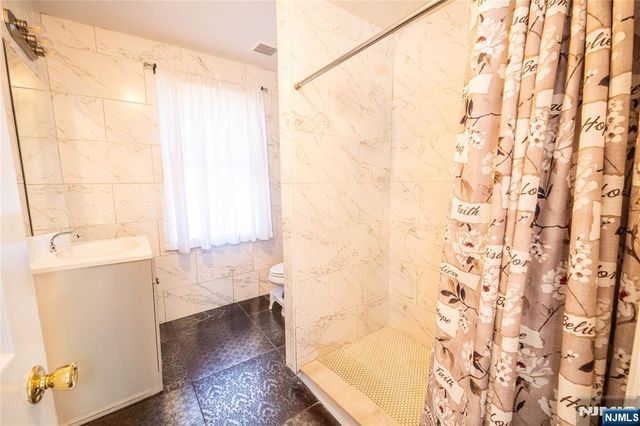 289 Rose Street, Newark, NJ 07108