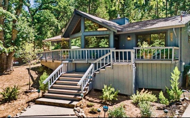 19271 Pine Mountain Drive, Groveland, CA 95321