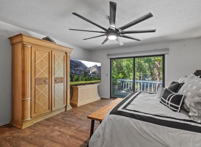 19271 Pine Mountain Drive, Groveland, CA 95321