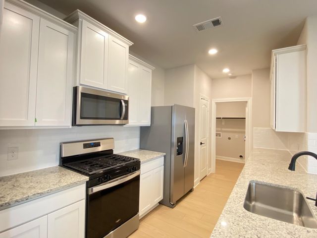 1212 Ginsburg Lane, Princeton, TX 75407