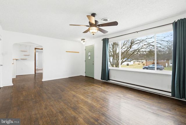 817 ADELIA ST, Middletown, PA 17057