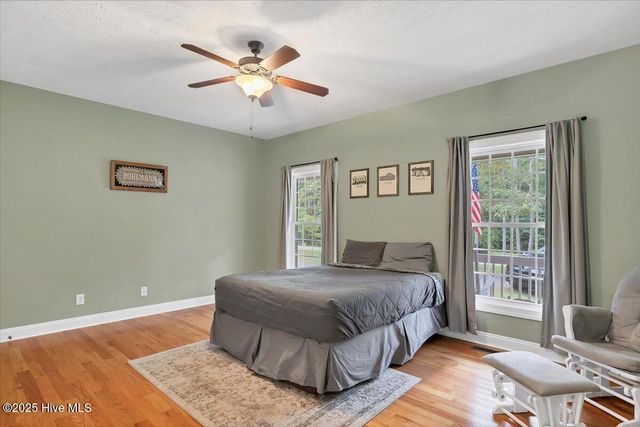230 Oakwood Drive, Vass, NC 28394