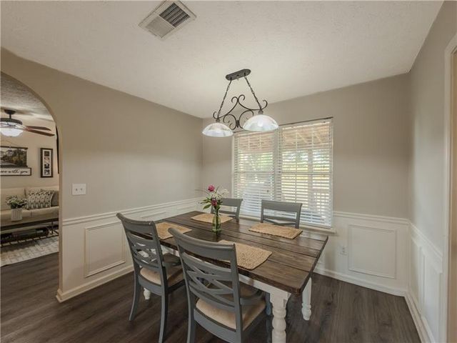 2990 Hampton Valley Drive, Loganville, GA 30052