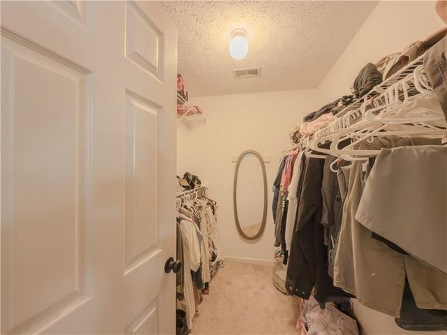 2990 Hampton Valley Drive, Loganville, GA 30052