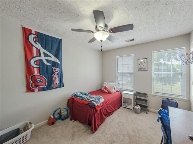 2990 Hampton Valley Drive, Loganville, GA 30052