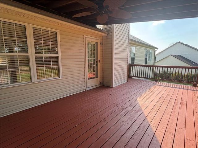 2990 Hampton Valley Drive, Loganville, GA 30052