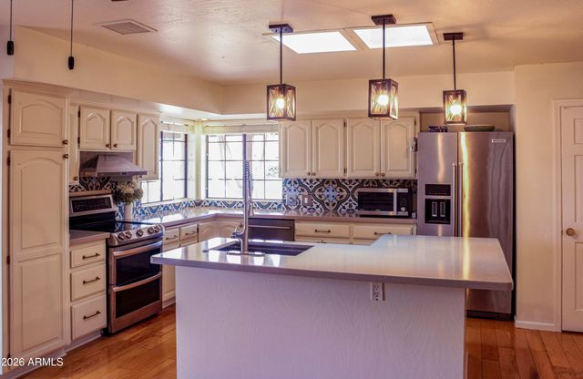 2038 S ASH Circle, Mesa, AZ 85202