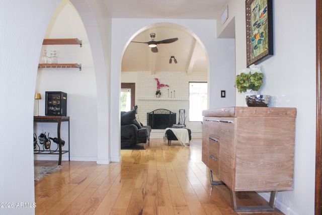 2038 S ASH Circle, Mesa, AZ 85202