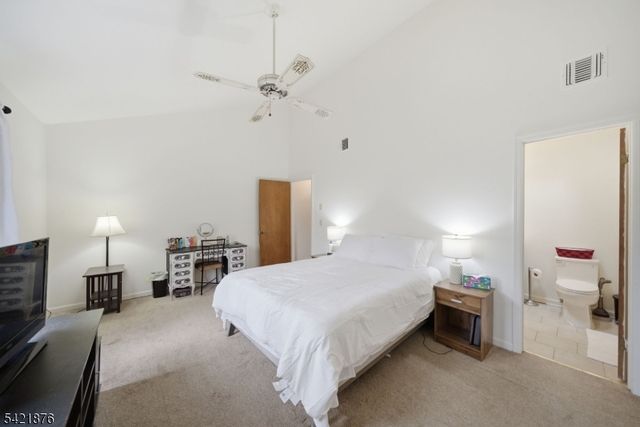 28 Village Dr, Hamburg Boro, NJ 07419
