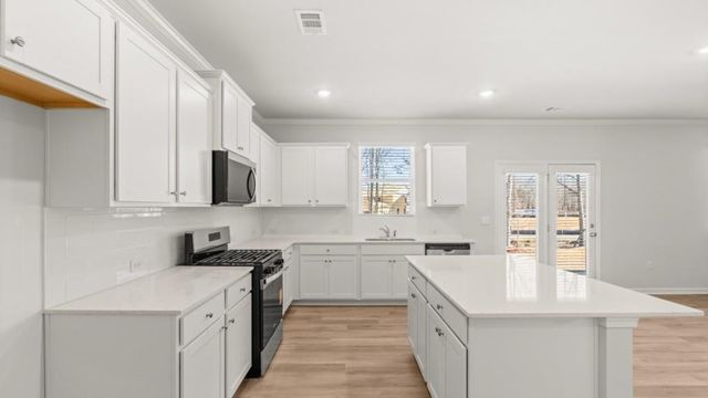 135 Biltmore Place, Braselton, GA 30517