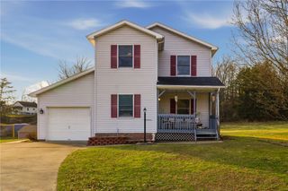 412 Emily Ln, Mcdonald, PA 15057