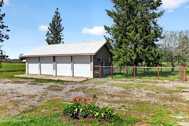 5819 E Roger DR, Post Falls, ID 83854