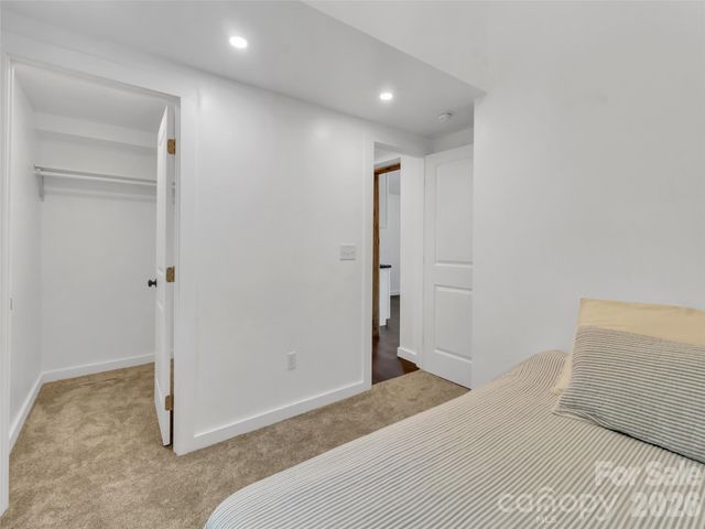 535 Hemlock Loop, Maggie Valley, NC 28751