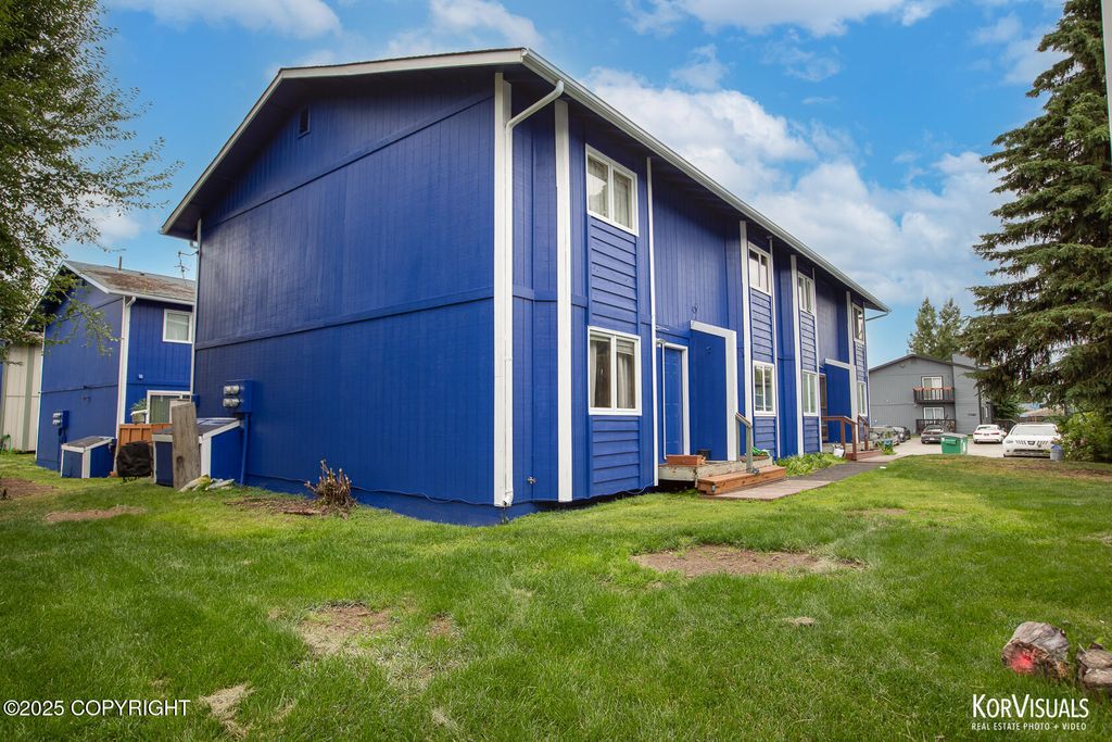 1701 Russian Jack Drive, #D3, Anchorage, AK 99508