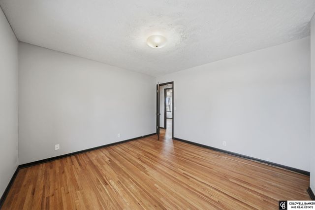 1811 S 133rd Street, Omaha, NE 68144