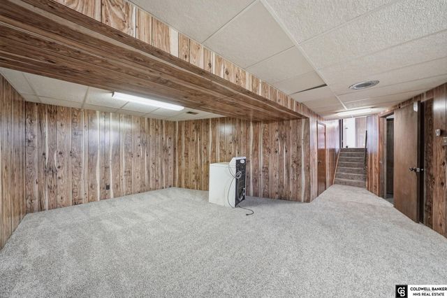 1811 S 133rd Street, Omaha, NE 68144