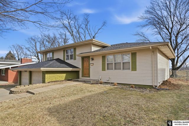 1811 S 133rd Street, Omaha, NE 68144