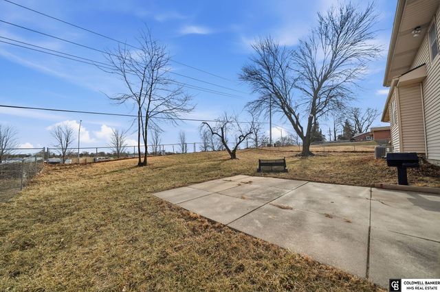 1811 S 133rd Street, Omaha, NE 68144