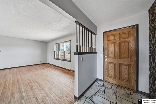 1811 S 133rd Street, Omaha, NE 68144