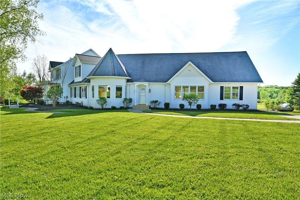 12030 Princeton Road, Huntsburg, OH 44046