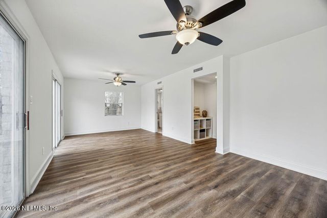 11742 JOCELYN Road, Jacksonville, FL 32225